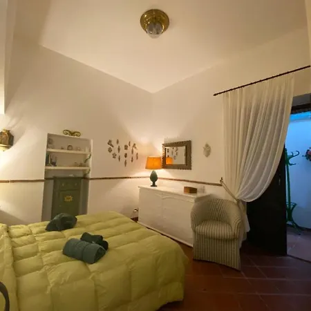 Apartment Casa Ivi In Center Taormina